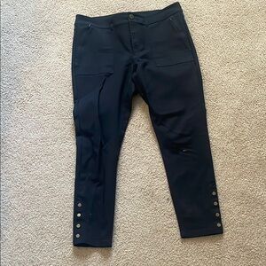 Women's Black pants with Button Detail